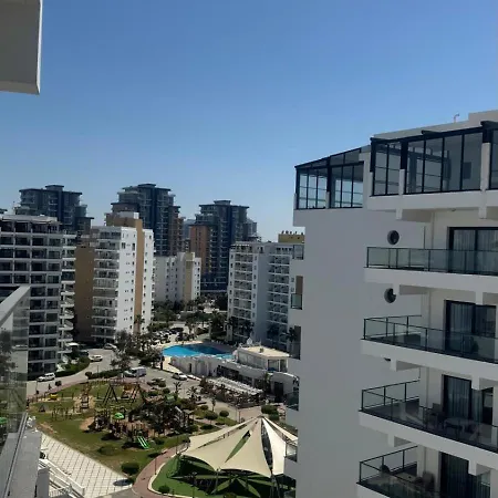 Caesar & - With 1 Bedroom Appartement *