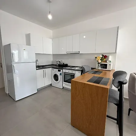 Caesar & - Rahat & Konforlu Daireler *