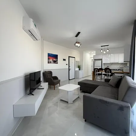 Caesar & - With 1 Bedroom Appartement *