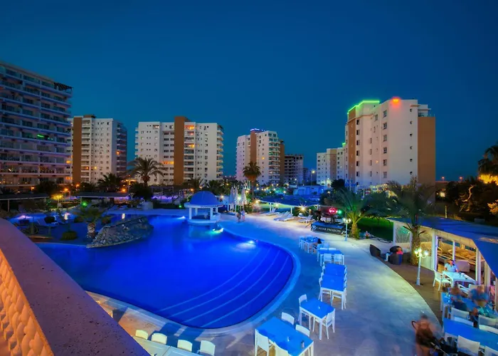 Apartmán Caesar & - With 1 Bedroom Iskele District (Northern Cyprus)