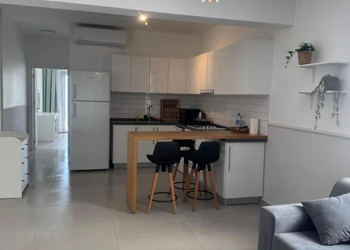 Caesar & - With 1 Bedroom * Iskele District (Northern Cyprus)