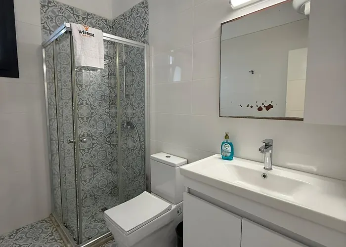 Caesar & - With 1 Bedroom Apartmán